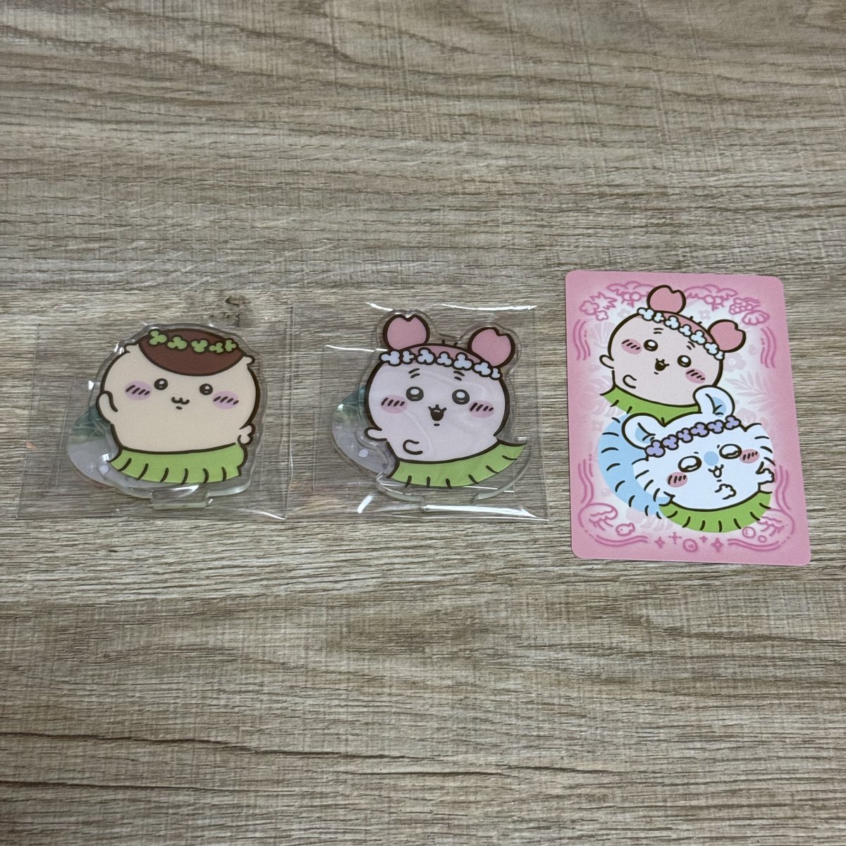 l0ll0E's tweet photo. ちいかわ 映画ちいかわ トレーディング 海辺でダンスなアクリルスタンド  アクスタ 特典 カード 交換

【譲】画像1枚目
        モモンガ 古本屋 くりまんじゅう

【求】画像2.3枚目

まとめて交換、郵送希望です。
お気軽にお声掛けください🙇🏻 https://t.co/ePhd51RDt0