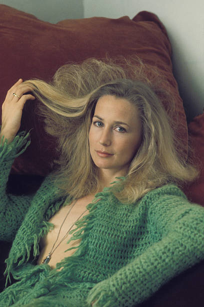 VLouca1971's tweet photo. Brigitte Fossey, circa 1970, by Giancarlo Botti https://t.co/pqCQOYgXvx