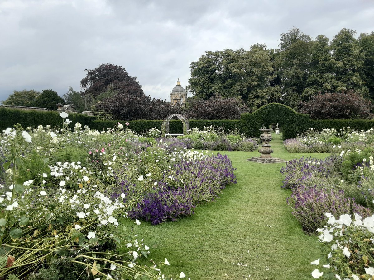 Dr_RWP's tweet photo. In the gardens of #CastleHoward @CastleHowardEst North #Yorkshire UK https://t.co/NC9n4Ac9NG