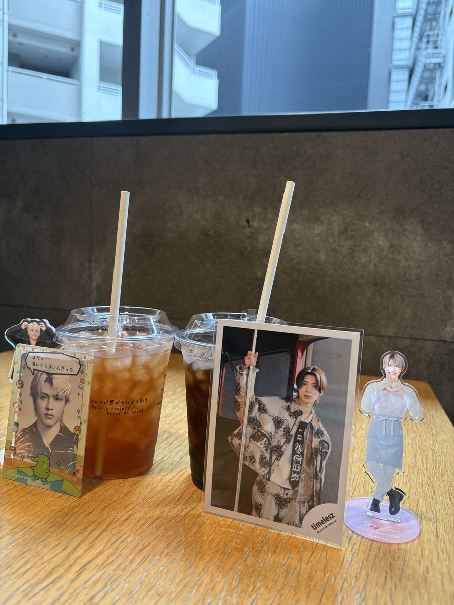 pikayo_'s tweet photo. timelesz福岡！
聡ちゃんから確定ファンサ😭
今日私誕生日うちわ作らないの？って色んな人に言われたけど、
おめでとうって祝われるより
🫶🏻の方が嬉しいから、敢えて作らなかった限界オタク
誕生日に自担から確定ファンサ貰えて幸せすぎる😭最高のバースデーライブでした https://t.co/7YWGxhJ8sE