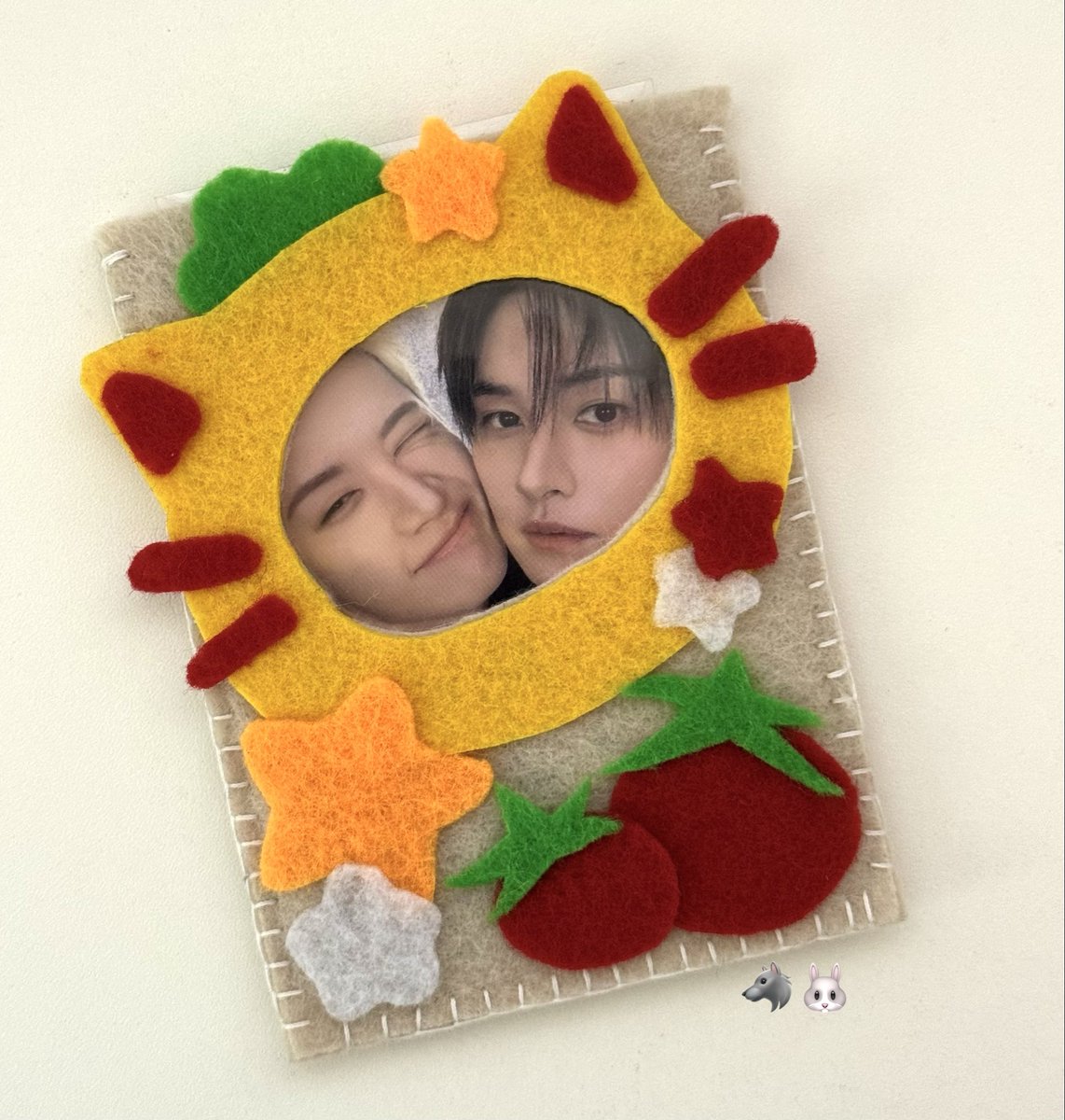 Kitten_1025__'s tweet photo. #RT 이벤트 열어요!

별건 아니지만 추첨 1분 사진상에 
보이는 “펠트지탑꾸” 만들어서 보내드립니다!
    ㄴ 사유: 맏형즈붐업 기념..🐺🐰

#Rt 해주신분들중 추첨해서 보내드려요!🫪
개별/유닛 포카 둘다 사용가능
(포카미포함)

✔️당발 26.09.05 
✔️배송비 부담가능하신분
✔️국내주소 한정
✔️참저삭 🙆🏻‍♀️