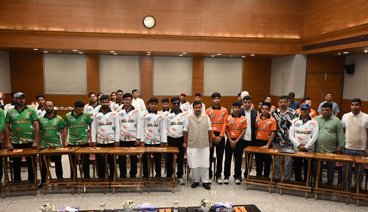 NitinNabin's tweet photo. Inspiring interaction with our national-level blind cricketers from Delhi, Uttarakhand and J&K at the BJP HQ in New Delhi today.

Their grit, passion, and unyielding dedication on the field are a powerful reminder to our youth that no challenge is too big when driven by determination and a dream.
