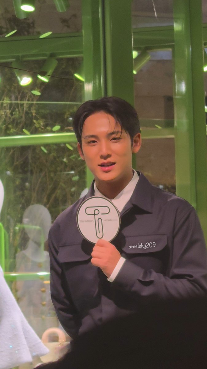 Amelsky209's tweet photo. 144p but you're mingyu 😍 https://t.co/ZzkhaJhiSr