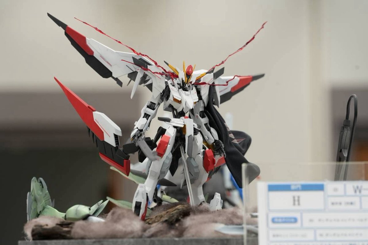 w_mokeiken's tweet photo. #かんもれん33

わせもけからは2作品が受賞しました！

HG・SD部門 金賞🥇
作品名:ガンダムマルコシアス ペルクトル〔2026Rebuild〕
作者:ぱんだ

新人部門 銀賞🥈
作品名:MG ダブルオークアンタフルセイバー〔TypeRegular〕
作者:ぱんだ

新入生のぱんだ君が金賞銀賞を受賞。
期待の新人です！ https://t.co/H1GP75gtyc
