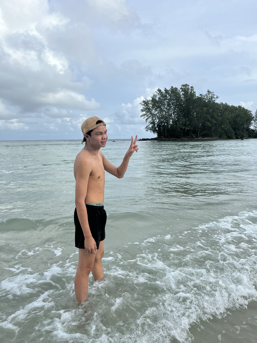 Bass4wyr's tweet photo. 🌊✨🌥️ #ตราด #ตราดนัดเจอ #เกาะกูด https://t.co/0oHciShO6Y