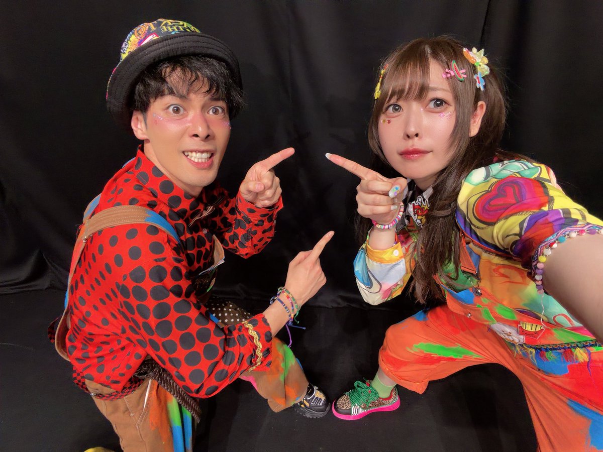 ui_hinagata's tweet photo. 🧡📢お知らせ📢🧡

10/24に、mashで共演した赤マイケルa.k.a赤間直哉くんの団体の第一回公演「ジャンプスケア」の日替わりゲストとして出演させていただきます✨

ホラーなコメディ？！面白そう👻
是非お待ちしております✨

🎟️9/6先行販売です✅
この情報解禁の時のために撮り溜めていた写真たちを(笑)