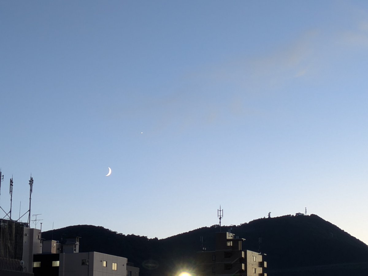 uchinootodo's tweet photo. 8/16 
札幌記念とお散歩 https://t.co/jDj1DSFppd