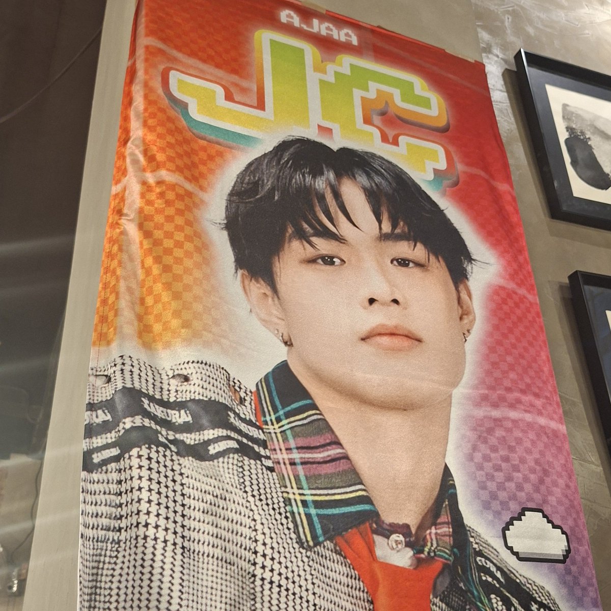 ajoonaice's tweet photo. hello... appreciation post lang to all team jco and sa mga hanies na umampon sakin kanina 🥺 thank u SOOO MUCH PO !! this is my first ajaa cse xD see u soon ulittt #shytype
JCRAFTING LEGACIES TOGETHER
#HappyJCDay #0819JCBirth
#AJAA #AJAA_JC
@AJAAofc @jcdacillo______ @teamjcofc https://t.co/JdGnxT6ZQb