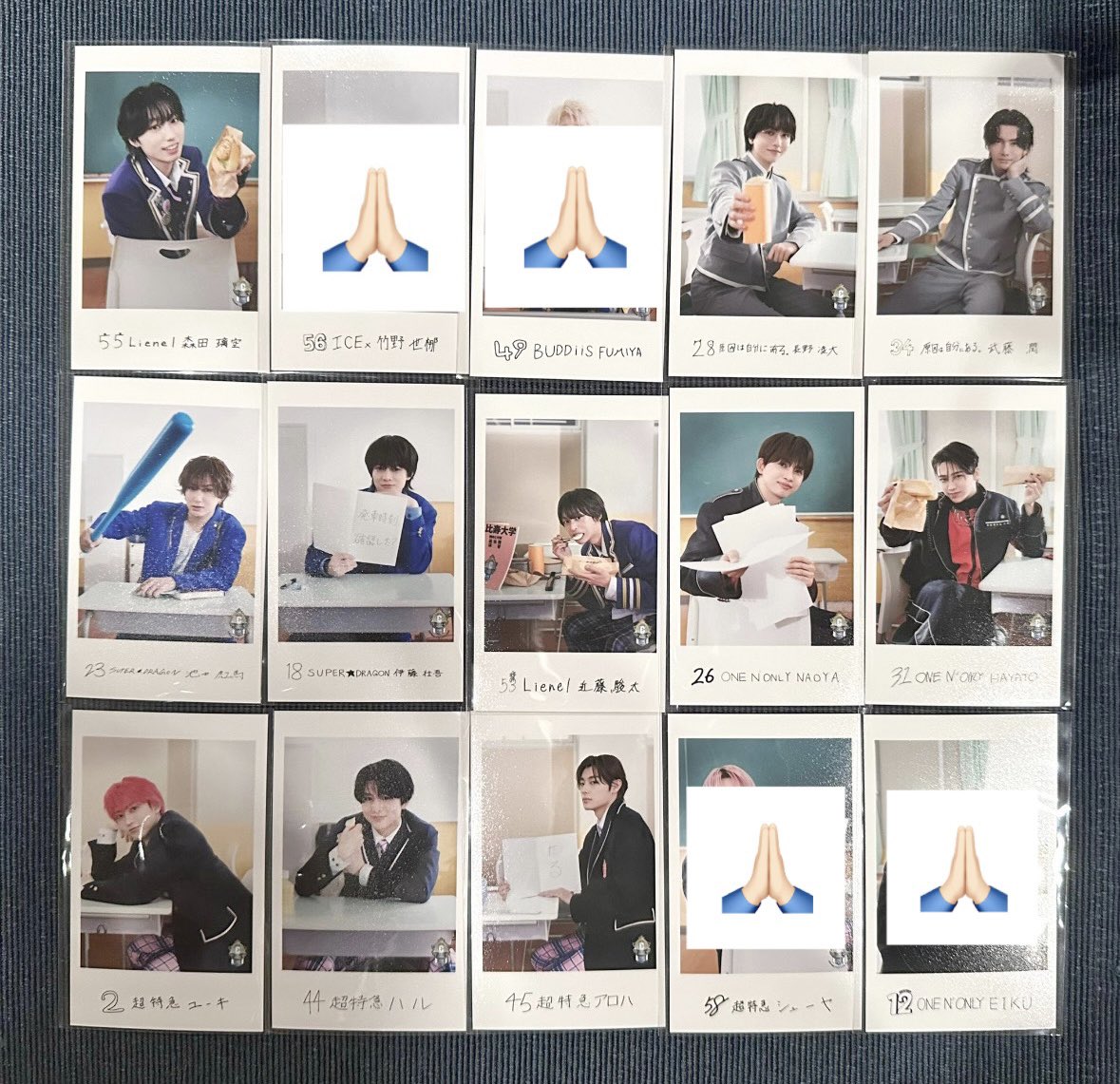 08little_'s tweet photo. EBiDAN THE LIVE エビライグッズ ミニフォト 隣の席セット 交換

譲：ユーキ、アロハ、ハル、HAYATO、NAOYA、伊藤壮吾、池田彪馬、武藤潤、長野凌大、森田璃空、近藤駿太

求：タクヤ(左)  山中柔太朗(前 後)  塩﨑太智(前 右) 曽野舜太(右 後)

bio欄記載日にて手渡し>郵送
お気軽にお声掛けください https://t.co/BDJv3E4SZg