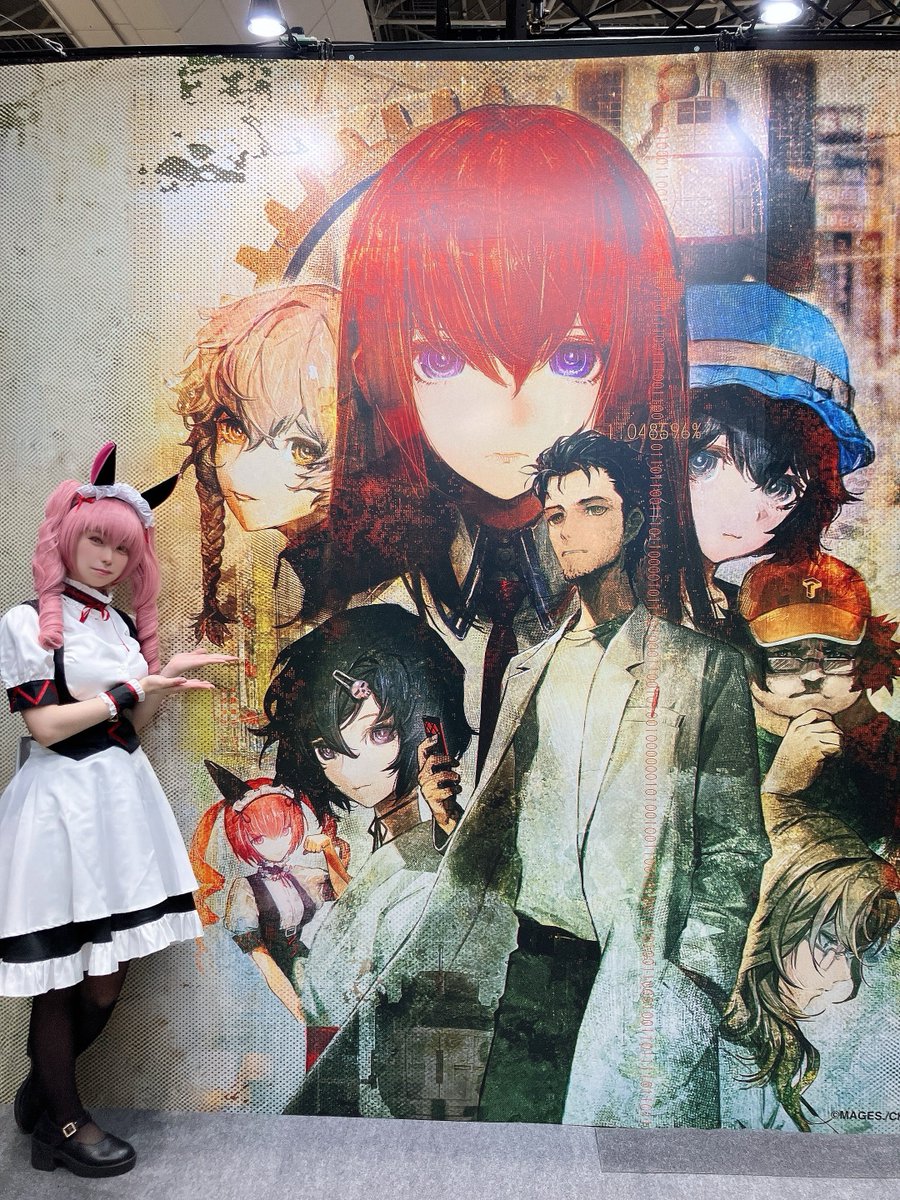 rei_zenzen's tweet photo. これは5pb.ブースでただのシュタゲオタクと化している私 https://t.co/uHlxPMdUg0