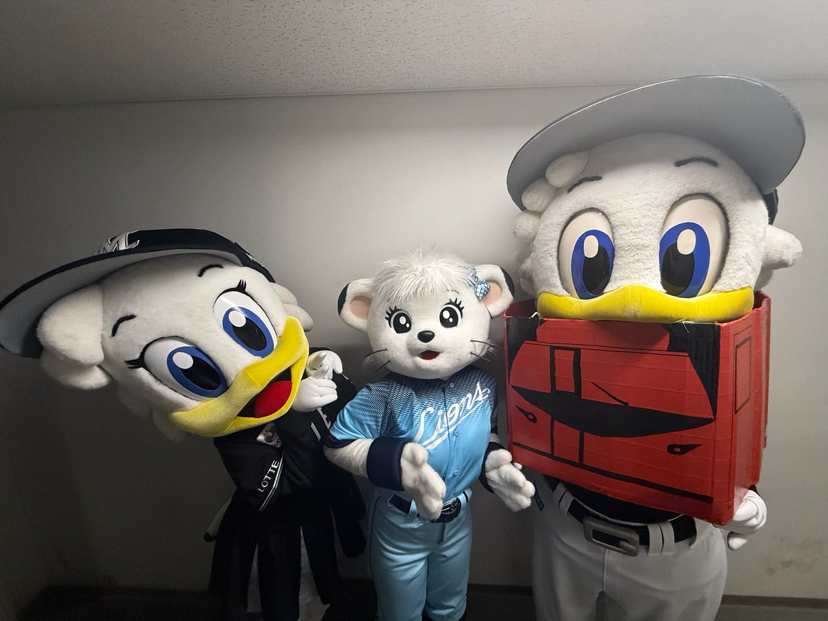 chibalotte_mar's tweet photo. リーンだよ(^◇^)/ レオ、ライナちゃん1日ありがとう🤍  #chibalotte #mar_kun #rine_chan https://t.co/UOeQ37UPz1