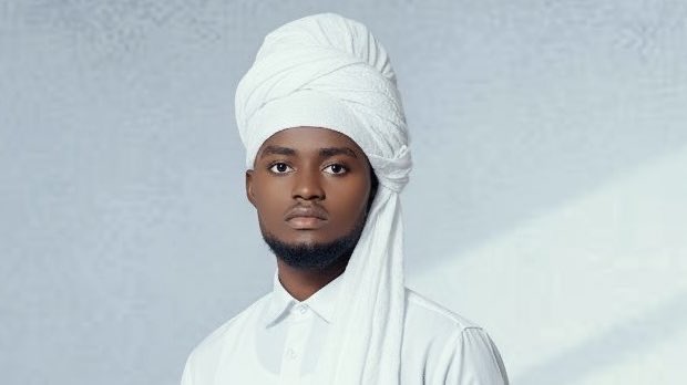 mwlf509's tweet photo. Pa fè mizè tounen prezantasyon’w, paske moun ap fini konnen pwoblèm ou anvan yo konnen valè’w🧠 #Tisekrè🤫MWLF🕊️ https://t.co/aLDh4zs3t6