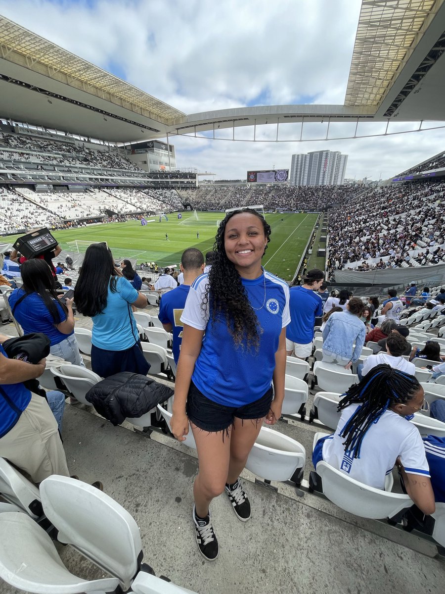 DudaVlogss's tweet photo. #DiaDecruzeiro 🦊💙 https://t.co/OkJBSQLnGC