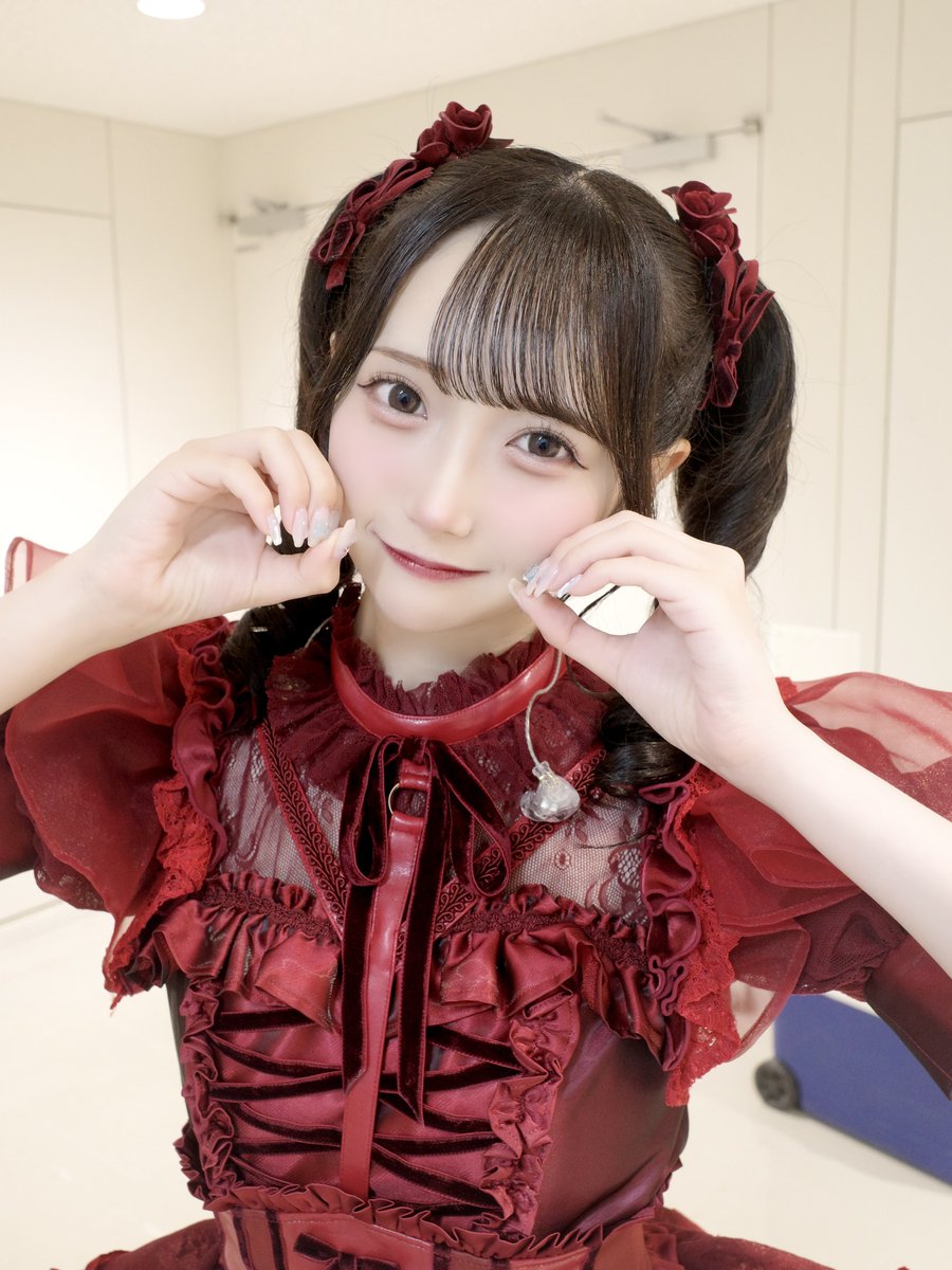 tanizaki_saya's tweet photo. #ノイステ 公開収録＆ミニLIVE 2026
ありがとうございました🚃🪄︎︎🎶

駅長さんに車掌さん、ノイパセのみなさんと
たのしくてあつあつ時間を過ごせました🐙♡

公録で毎年夏に大阪行けてうれしいんだ〜！！
放送たのしみにしててね！寂しがり屋より🐰 https://t.co/O7XyNXNBVj