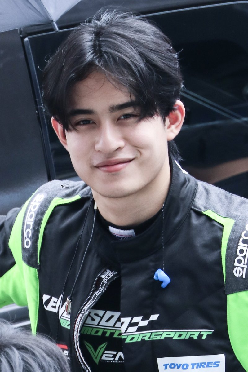 moonletss's tweet photo. ขอบีบๆแก้มหน่อยด้ะม๊ายยย 🥹🤏🏻🤏🏻

BARCODETIN99 SUPER CHARGE

#LensoMTRxBarcode
#ISUZUCHALLENGETHAILAND
꒰ @BarcodeTin #Barcodetin ꒱ ꕤ‧˚ https://t.co/1bNrNoReJW