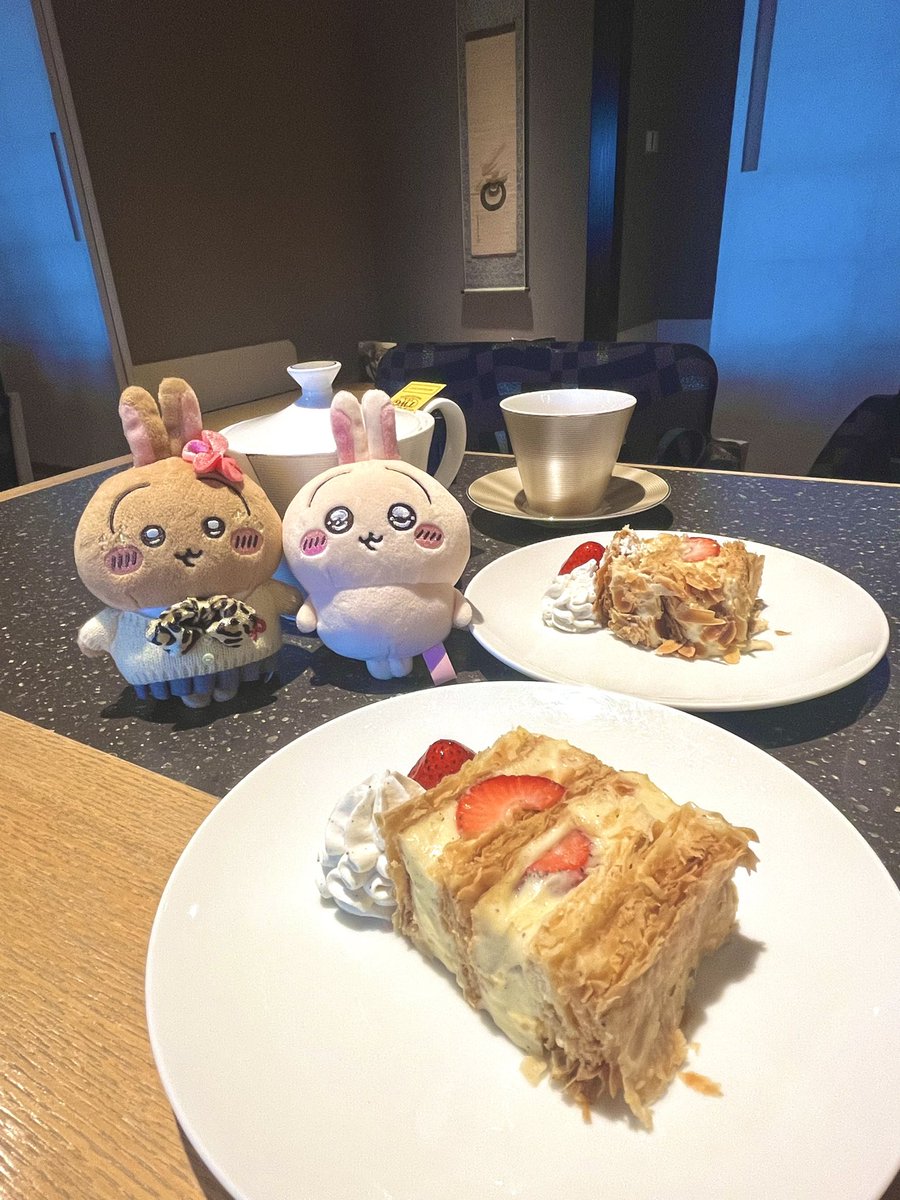 01x30Yu's tweet photo. 今日は友達とプルャとアフヌン😭🫶
いつの間にかお盆最終日😭
てことは明日からお仕事😭泣ける😭😭😭
お盆最終日でもプルャはかわいい😭♡

#ちいかわ
#プルャ https://t.co/Jlzrbrrph2