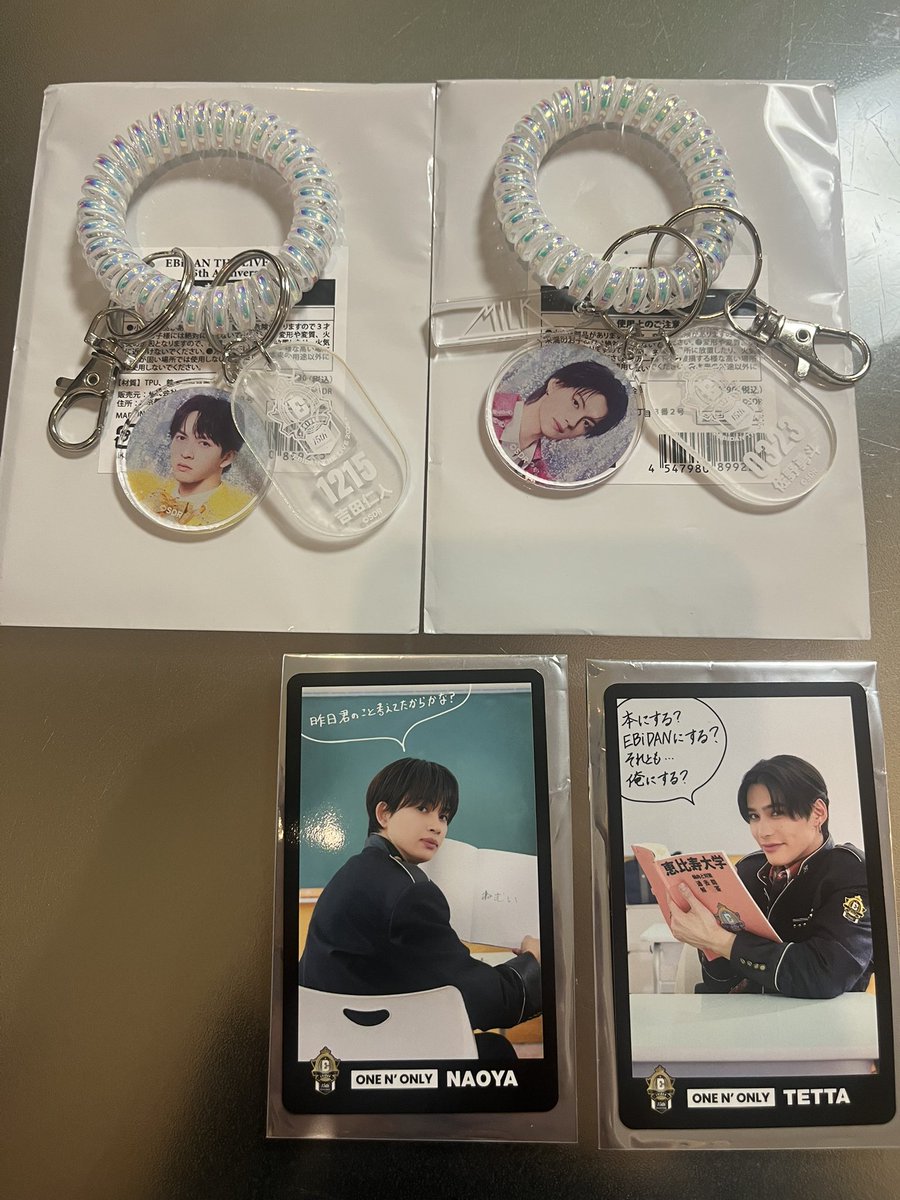 m_outsuchannel's tweet photo. 【交換】EBiDAN ポップアップ
譲)ロッカーキー風キーホルダー：佐野勇斗、吉田仁人
15周年ランダムトレカTeamC：NAOYA、TETTA
求)M!LK 山中柔太朗

郵送 > 手渡し
お気軽にお声掛けください。

 #EBiDAN 
 #EBiDAN交換 
 #MILK https://t.co/MwJw0XWo0E