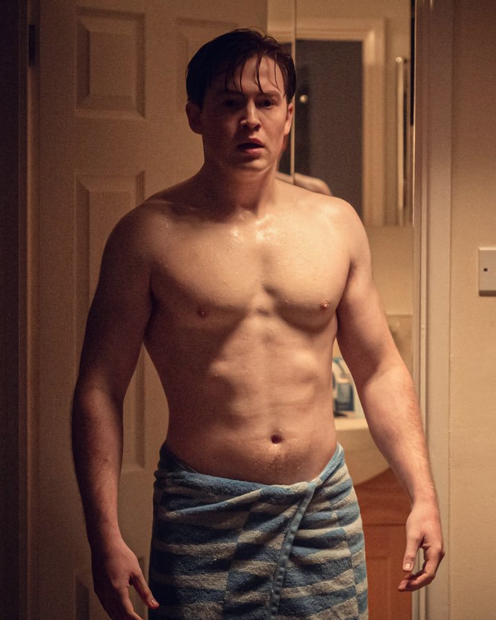 blackchemtrails's tweet photo. are you ready to be a dad, kit connor? https://t.co/ZJ90hCORoR
