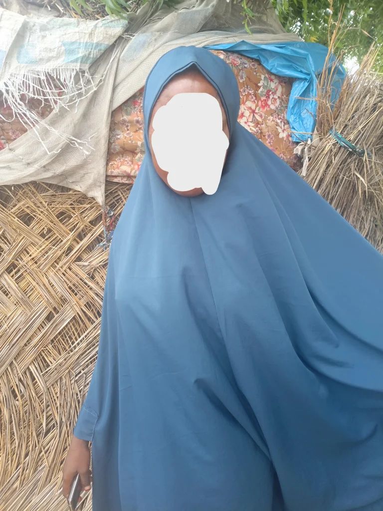 MobilePunch's tweet photo. 𝗪𝗲 𝗰𝗿𝗮𝘃𝗲 𝗪𝗲𝘀𝘁𝗲𝗿𝗻 𝗲𝗱𝘂𝗰𝗮𝘁𝗶𝗼𝗻, 𝗕𝗼𝗿𝗻𝗼 𝗴𝗶𝗿𝗹𝘀 𝘄𝗵𝗼 𝗺𝗮𝗿𝗿𝗶𝗲𝗱 𝗮𝘀 𝘁𝗲𝗲𝗻𝗮𝗴𝗲𝗿𝘀 𝘀𝗲𝗲𝗸 𝗴𝗼𝘃𝘁 𝘀𝘂𝗽𝗽𝗼𝗿𝘁

𝗥𝗲𝗮𝗱 𝗠𝗼𝗿𝗲: https://t.co/Vl3grKtmMe https://t.co/GB8n93gaFj
