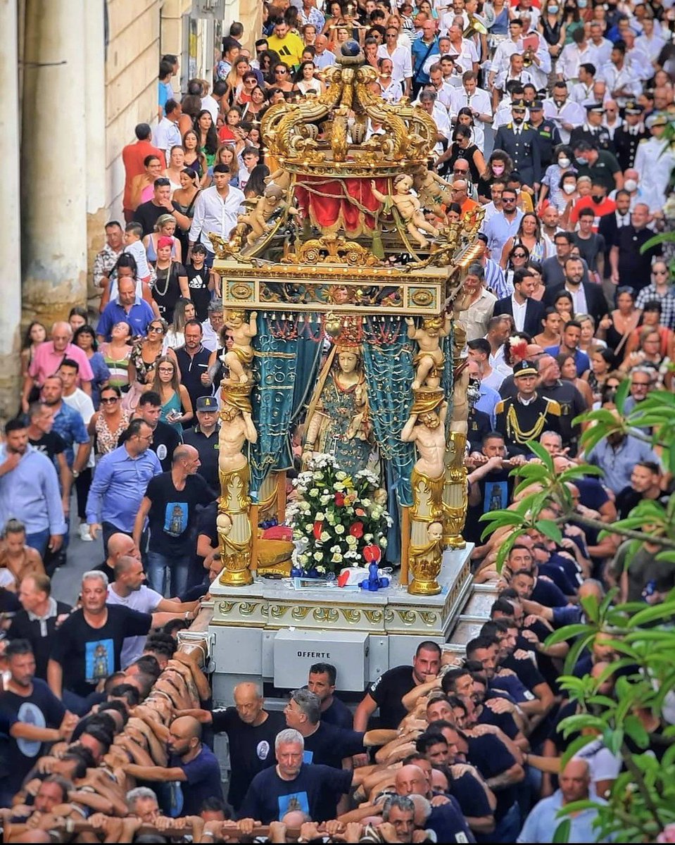 v_marinello's tweet photo. Il 400 esimo anniverario della Patrona di Sciacca la "Madonna del Soccorso" https://t.co/hXgTECQXAu