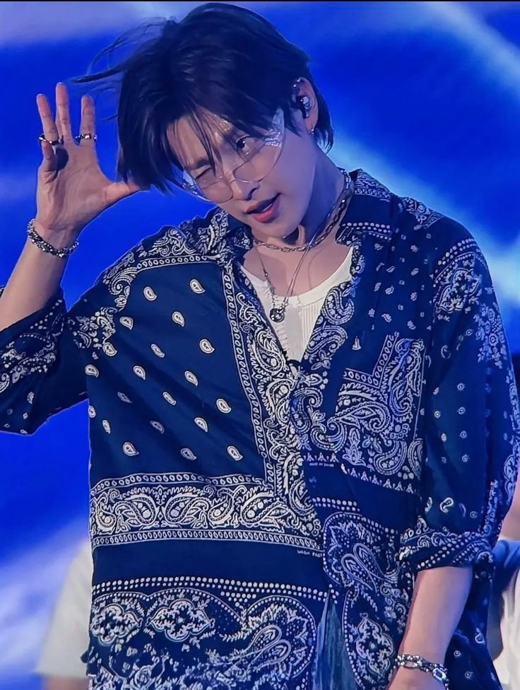 luv_tudong323's tweet photo. 고글홍중 개좋은거알지 https://t.co/gDHPlFUaDo