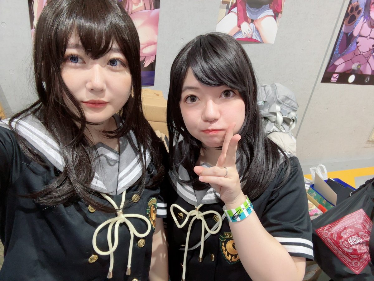 ao_colors's tweet photo. 今年はいつにもなく涼しくて快適な夏コミでしたー
お疲れ様でっす！！！ https://t.co/jJpzBjwXEa