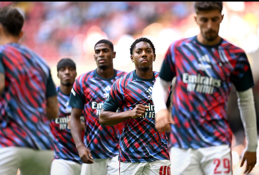 avenzo001's tweet photo. The squad is locked in and ready for another battle. 💪🏾⚽ https://t.co/HG2ehKcDLJ