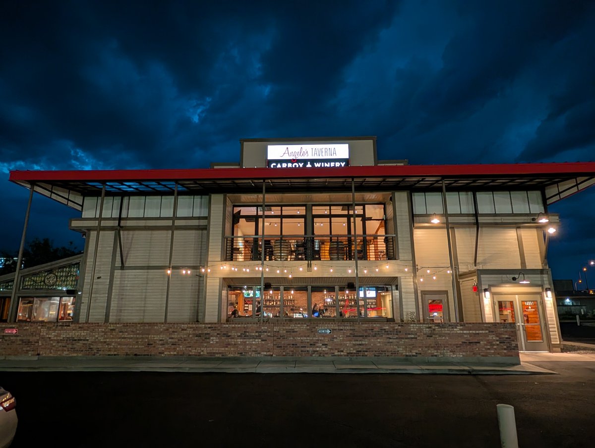 Springs411's tweet photo. Someone needs to hear this: Carboy Winery Colorado Springs has happy hour everyday from 3:00-6:00pm
#HappyHour #COShappyhour #ColoradoSprings #COspringsHappyHour #DailyHappyHourSpecials #Winery #WineBar #TastingRoom #WineOnTap #COS #COSdrinks
Photos courtesy of @CORealEstate411 https://t.co/cDtsOWTBvt