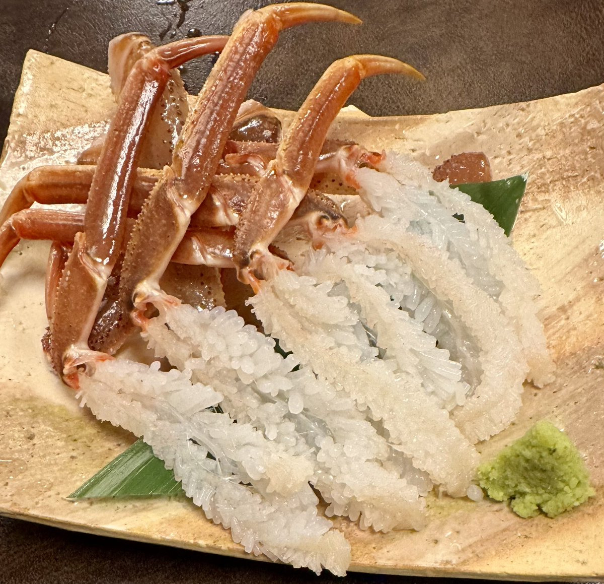1975Piece's tweet photo. 吉福にて
リーズナブルなお値段で美味しい食べ物とお酒を沢山頂いてきました😋

#酒 #グルメ #蟹 #ふぐ

https://t.co/zoLAVzUAeO https://t.co/6hQ5jcgMh5