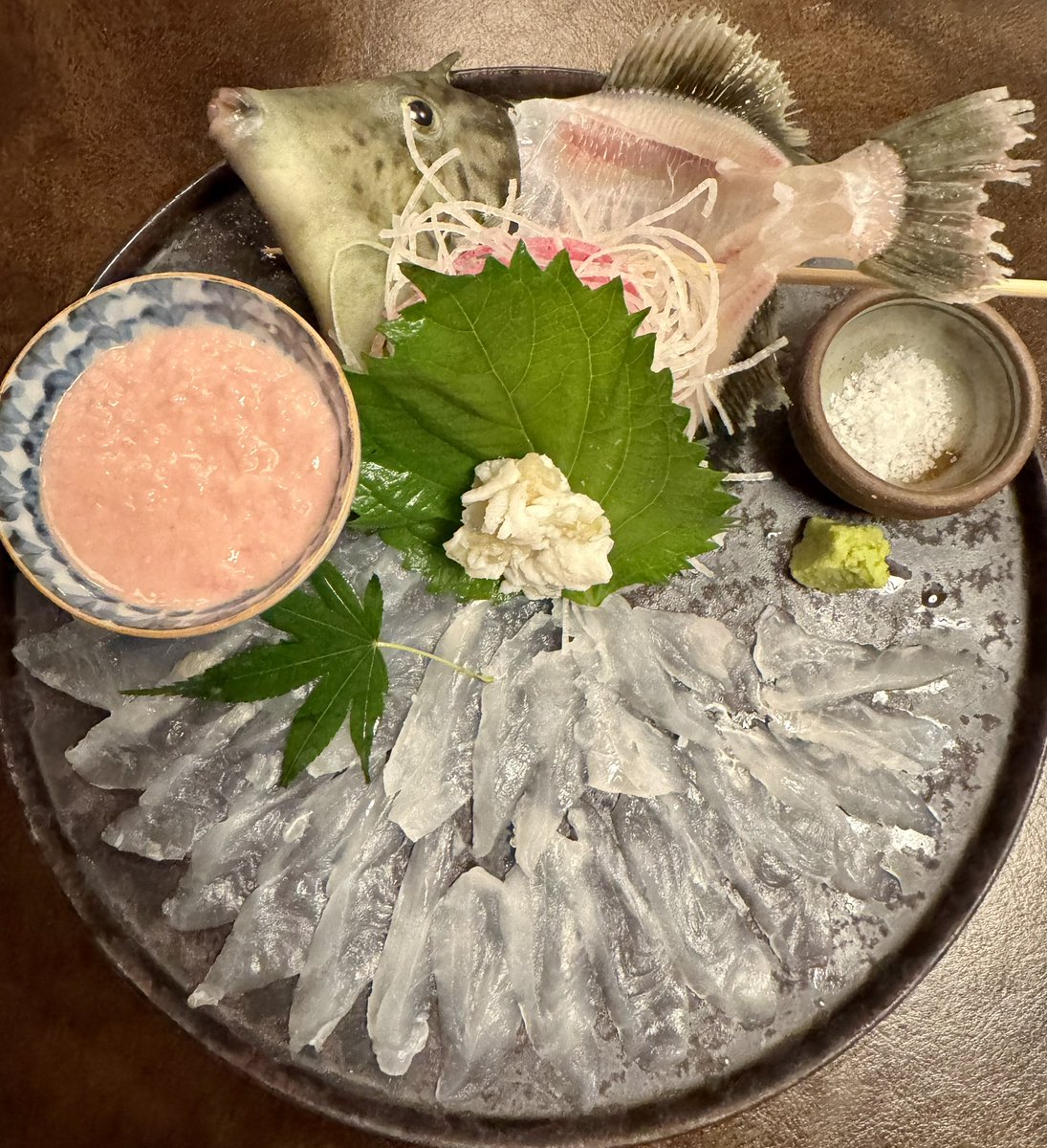 1975Piece's tweet photo. 吉福にて
リーズナブルなお値段で美味しい食べ物とお酒を沢山頂いてきました😋

#酒 #グルメ #蟹 #ふぐ

https://t.co/zoLAVzUAeO https://t.co/6hQ5jcgMh5