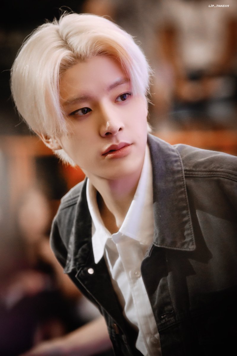 lip_jake1115's tweet photo. 260816

#엔하이픈_제이크 #엔하이픈 #JAKE #ENHYPEN #ジェイク #제이크 #심재윤 https://t.co/Q8dNQvURZM