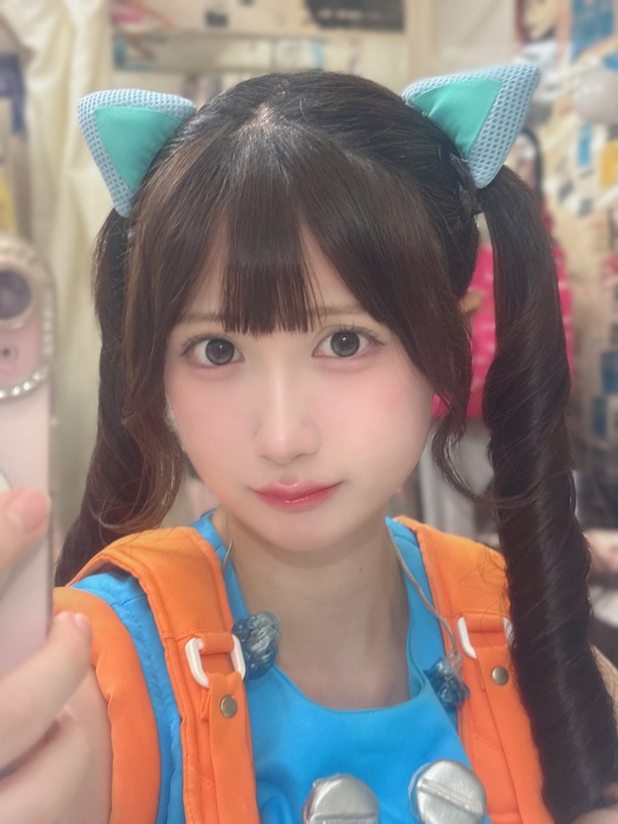 __oyayoi__'s tweet photo. 「shibuya luisant Vol.52」ありがとうございました😸🧡 https://t.co/77EfFFgqxY