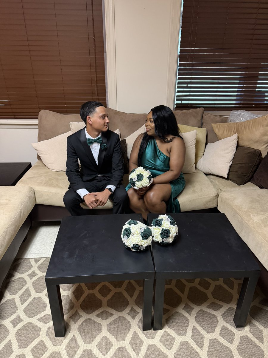 itzzzmorq's tweet photo. We did that!💯🔥
#explorepage #wedding #love #groomsman #maidofhonor https://t.co/xLKmNi4UuH