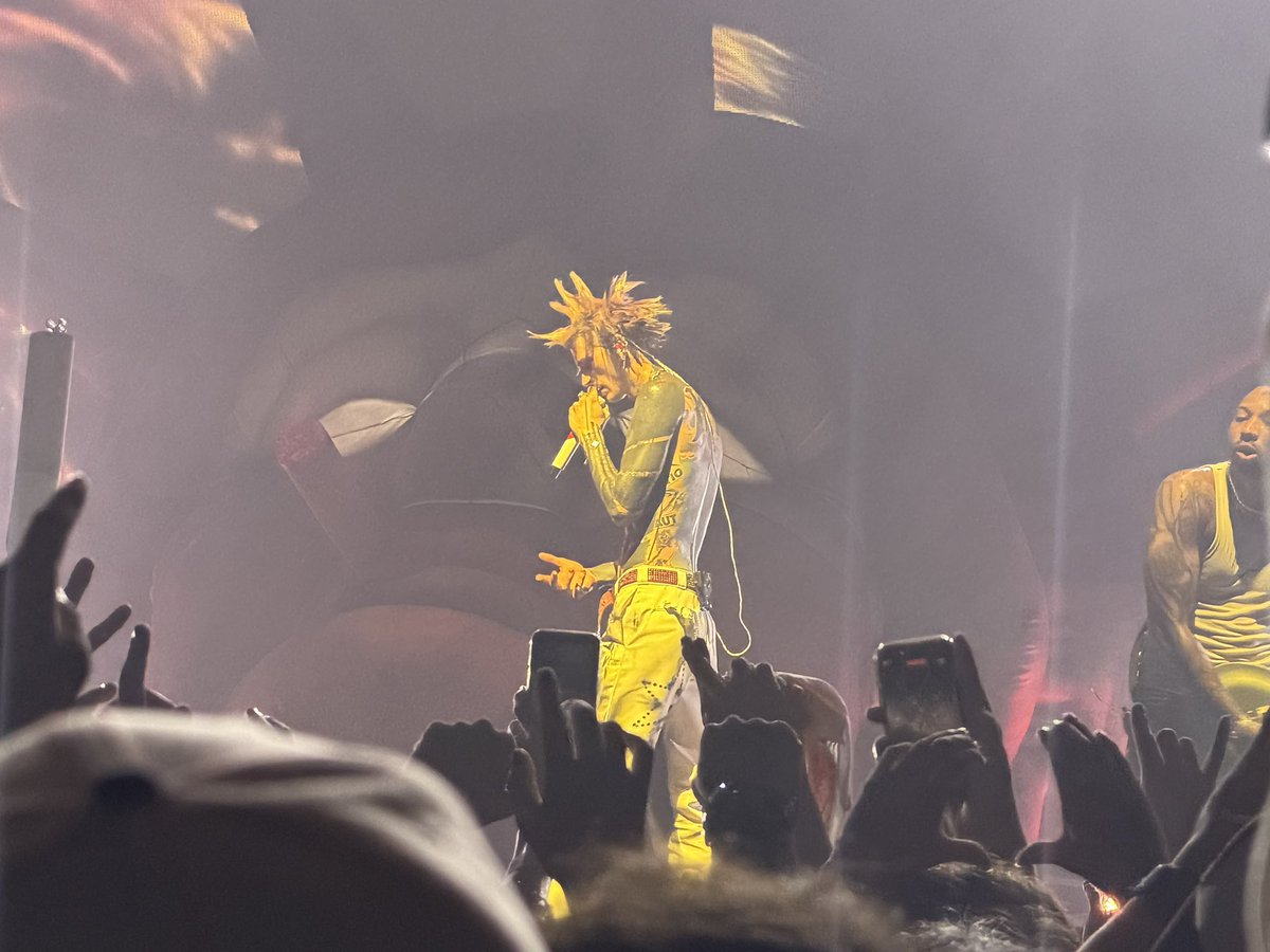 luv_Euph's tweet photo. mgkで燃え尽きてJamiroquaiもラルクも観ずに退散、でも大満足🫶 https://t.co/73GV7P0DMB
