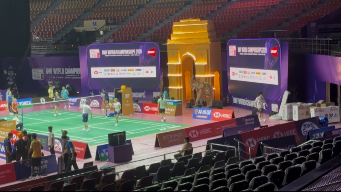 airnewsalerts's tweet photo. Indira Gandhi Indoor Stadium all set to host the BWF World Championships🏸 starting tomorrow.

India is hosting the prestigious tournament after 17 years. 

#BWFWorldChampionships