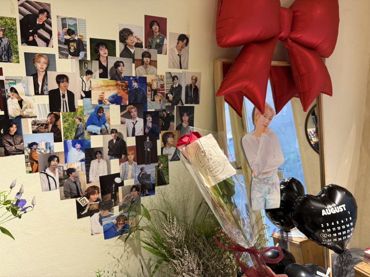 _ynl0816's tweet photo. “니엘다움”의 완벽한 공간💕
생일 너무 축하햄🎂

 #네가축하해주면_내가웃어
 #니엘 #NIEL https://t.co/EGM6Dvgd57