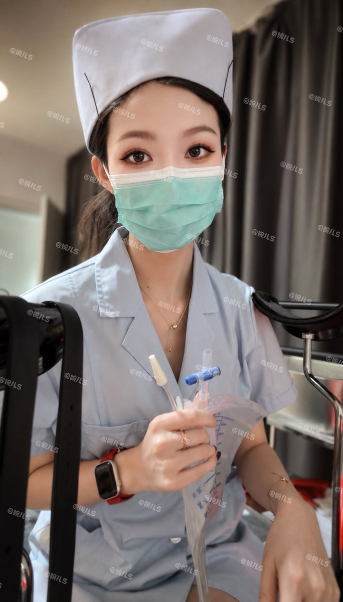 Wwcfcv's tweet photo. 女s是一门心理课，根据喜好开展心理洗脑；更是一门生物课，研究人体各种感官刺激，医疗手术；同���也是一节体育课，拳打脚踢，巴西柔术关节技，花式捆绑。不断的学习，不断的努力，也不断的提高我狗子的生理阈值🤭 https://t.co/3sbQ6IsUA2