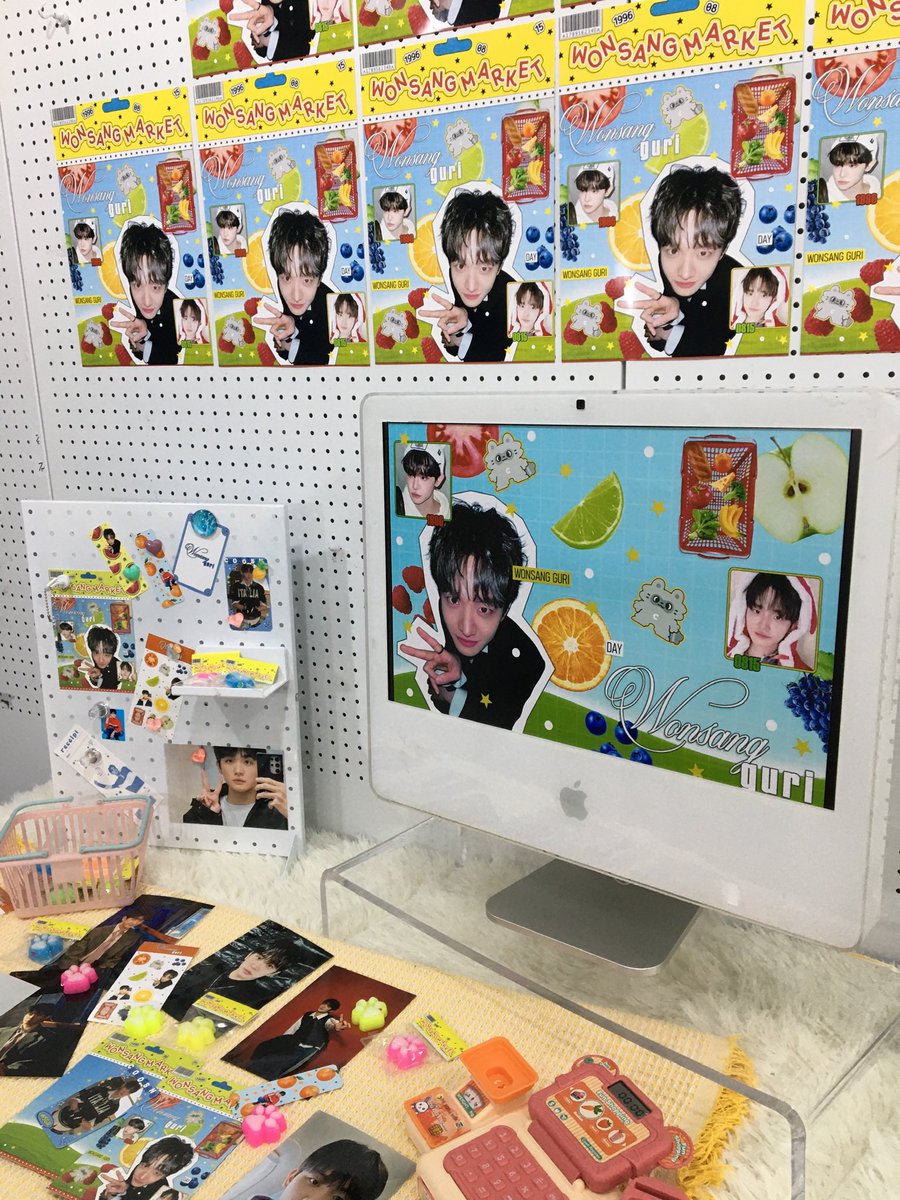 myzibi_'s tweet photo. 『🚗 #원상구리마켓 』
ㄴ ➂ 악센트 와우

원색이 어울리는 원상이한테 찰떡이었던 포토 ❤️
1년 전에 고민하고 못 고른 향으로 픽해서
이번에는 피규어 디퓨저로 구매 ᵔ  ̫ ᵔ ♡
워니 화분 너무 귀여워 • ⩊ • )🪴 https://t.co/sOvFPh0aAu