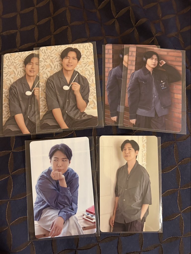 sanmama5's tweet photo. 【交換】Hiroshi Kamiya Live Tour 2026「Share Live」 シェアライ
ランダム フォトカード フォトカ

譲：画像1枚目

求：画像2枚目⭕のもの

東京公演の会場手渡でお願いします
検索からもお声がけください。 https://t.co/WQ6JbaksW5