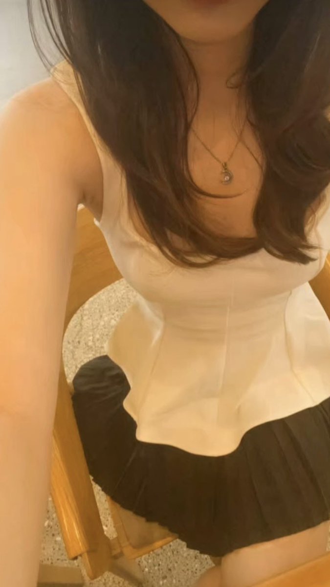 purui_lip's tweet photo. 寝るまでしたい気分❤︎
言葉責めしてほしい
プロフからもオケ

#おな電　#寝落ち通話　#通話募集　#裏アカ男子と繋がりたい https://t.co/lMAGyhPz6o