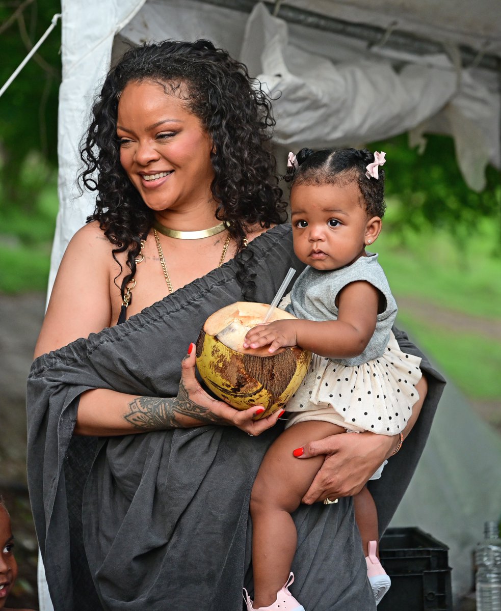 21metgala's tweet photo. Rihanna in Barbados. https://t.co/1ieotRJUPc