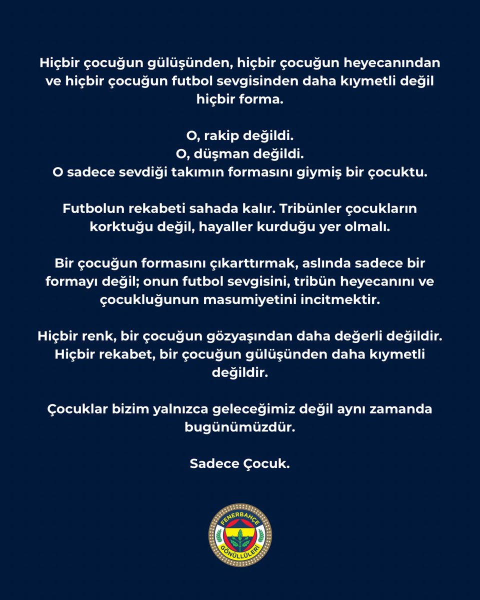 FBGDER's tweet photo. Hiçbir renk, bir çocuğun gözyaşından daha değerli değildir.
Hiçbir rekabet, bir çocuğun gülüşünden daha kıymetli değildir.

Çocuklar bizim yalnızca geleceğimiz değil aynı zamanda bugünümüzdür.

Sadece Çocuk. 💛💙 https://t.co/fOY1k7fnNH