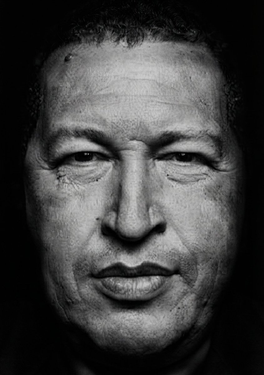 ArondonFT's tweet photo. Pase lo que pase lealtad absoluta al Comandante Hugo Chávez 🇻🇪♥️ https://t.co/kSA724yHuC