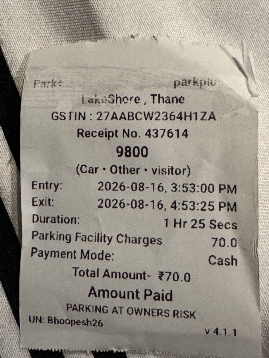 karanRT94's tweet photo. Lakeshore mall thane charging 70 for car parking https://t.co/O5pyvzsEAa