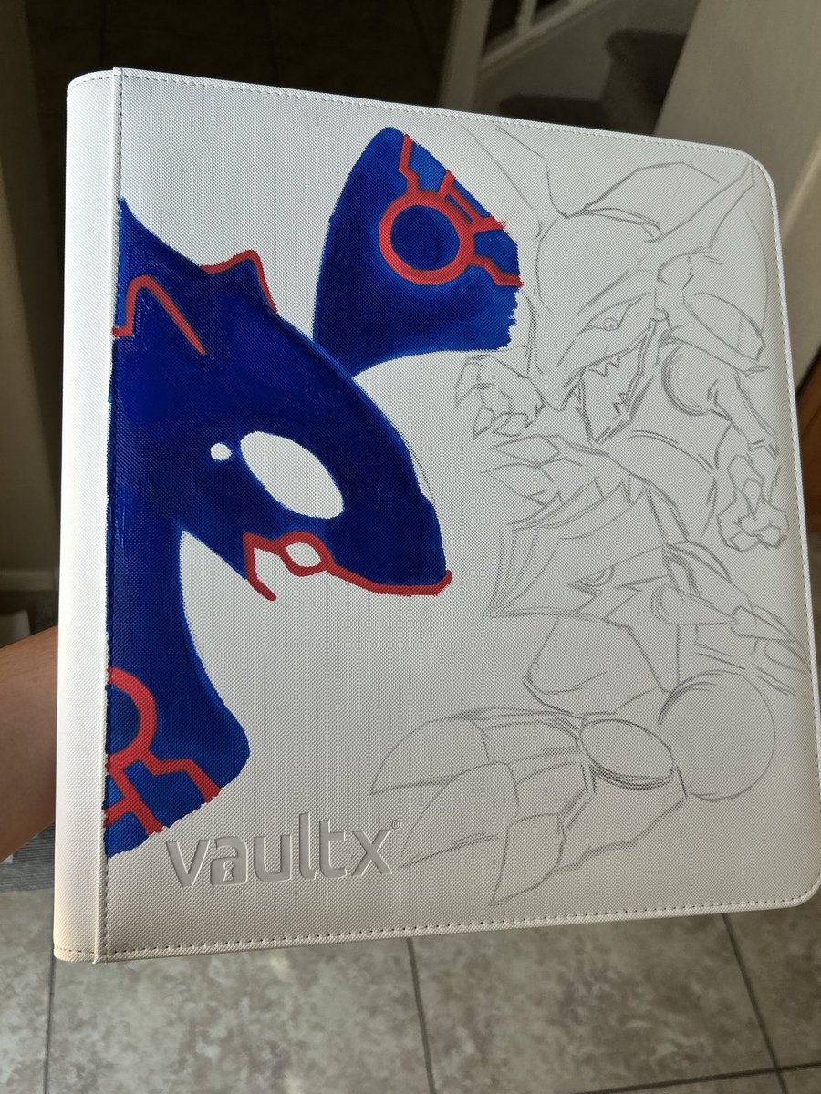 itCBY_itCBM's tweet photo. Here’s a little smth I worked on for a while, painted up an entire white Pokemon binder for myself 👀 (took about 4-5 days on and off) https://t.co/iHTJ5lWQpf
