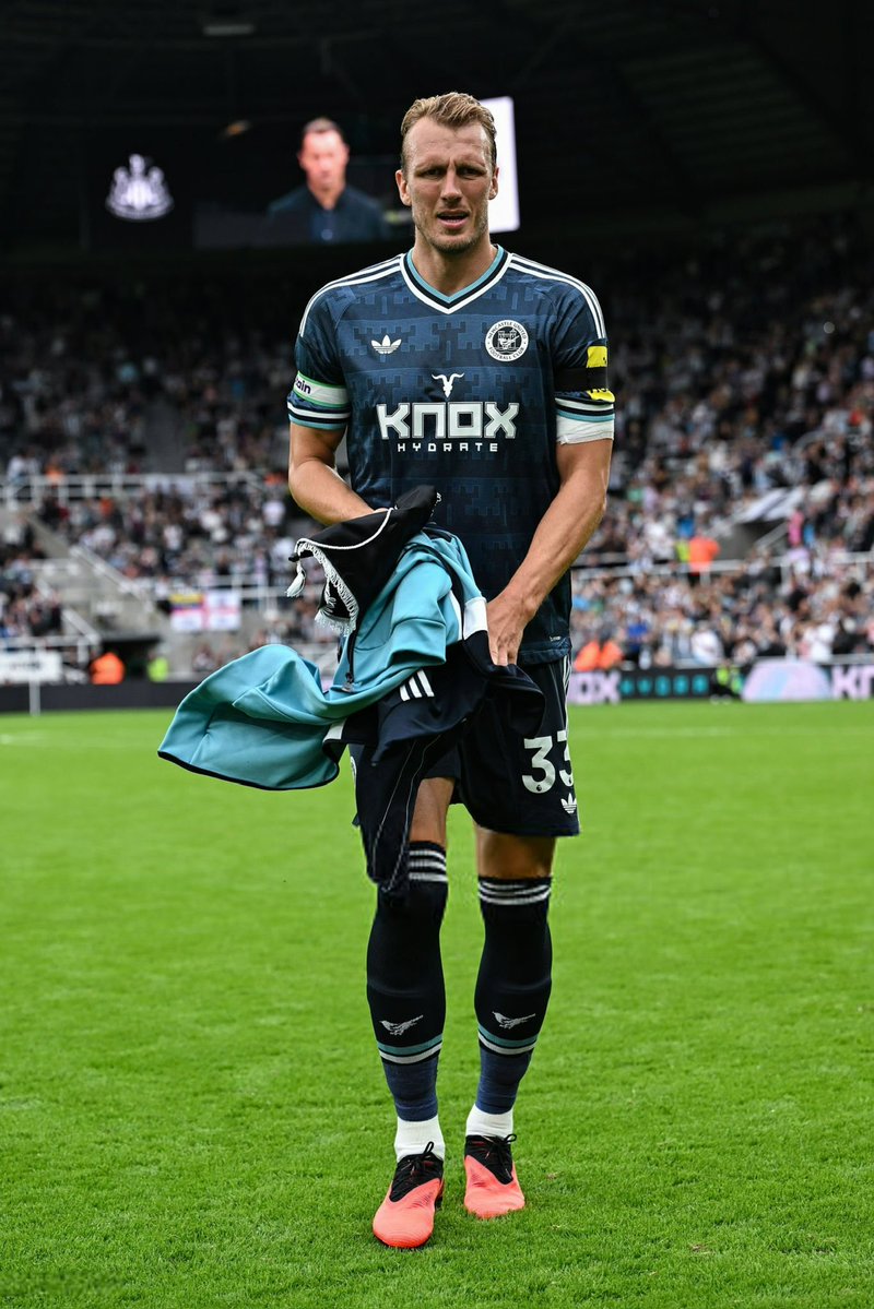 NUFCpic's tweet photo. Dan Burn
#NUFC #NewcastleUnietd https://t.co/AnmStRpTU1