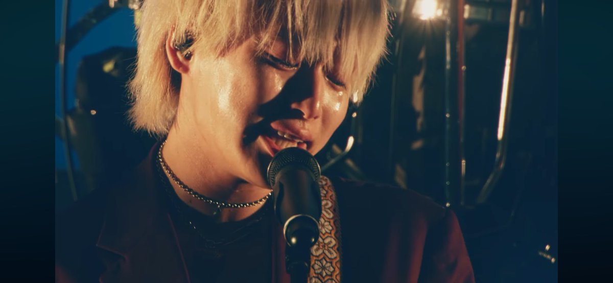 rinonsandayou's tweet photo. 自分が泣きすぎてはっきり見えなかったんだけど、かやゆーこんなに泣いてたんだね
 #ヤングスキニー 
 #あいつバンド辞めるんだってさ https://t.co/RuS0omEGLl