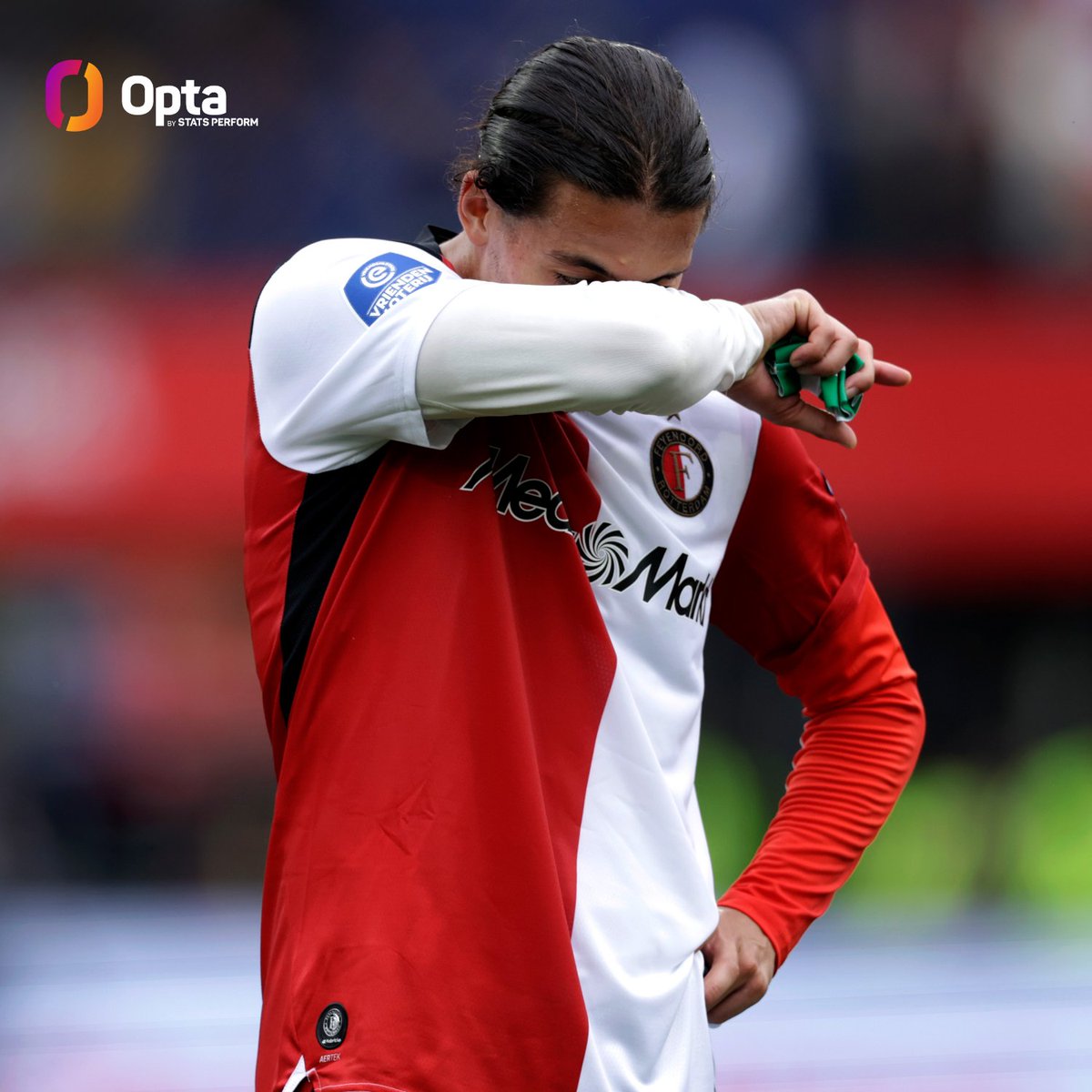 OptaJohan's tweet photo. 0/3 - For the first time ever, Ajax, Feyenoord and PSV all failed to win their opening home game of the Eredivisie season.

Missteps. https://t.co/DaQsa6UE3K