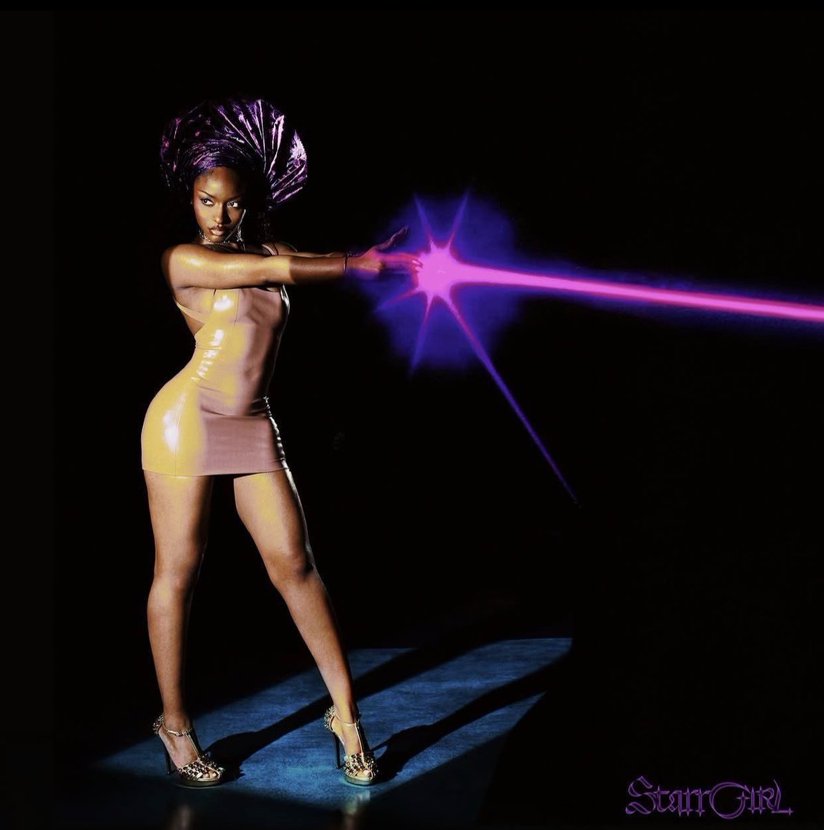 icespicebr's tweet photo. #STARRGIRL, o novo álbum de Ayra Starr já está disponível em todas as plataformas digitais. 

— Siga @infoayrastarr para mais informações sobre a artista! https://t.co/TD9jIx5Nxt