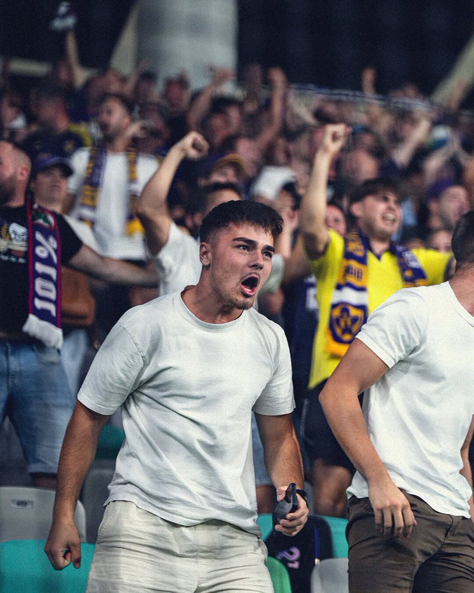 nkmaribor's tweet photo. Bil sem zraven… Ker vijol’čna ni izbira. Je ponos in zvestoba.

#MiSkupajEnoSmo #MiSmoMaribor https://t.co/S75zR5JqED